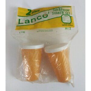 New Vintage Lanco Yellow Swirled Plastic Salt & Pepper Shakers Sealed USA